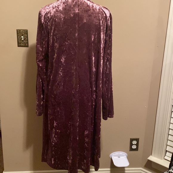 Cardigan - Picture 2 of 3